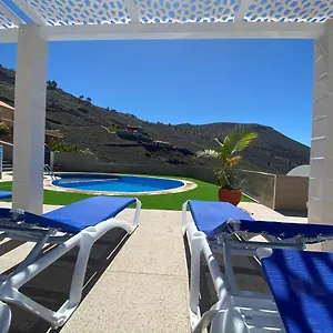 Colon Y Apartahotel Los Quemados