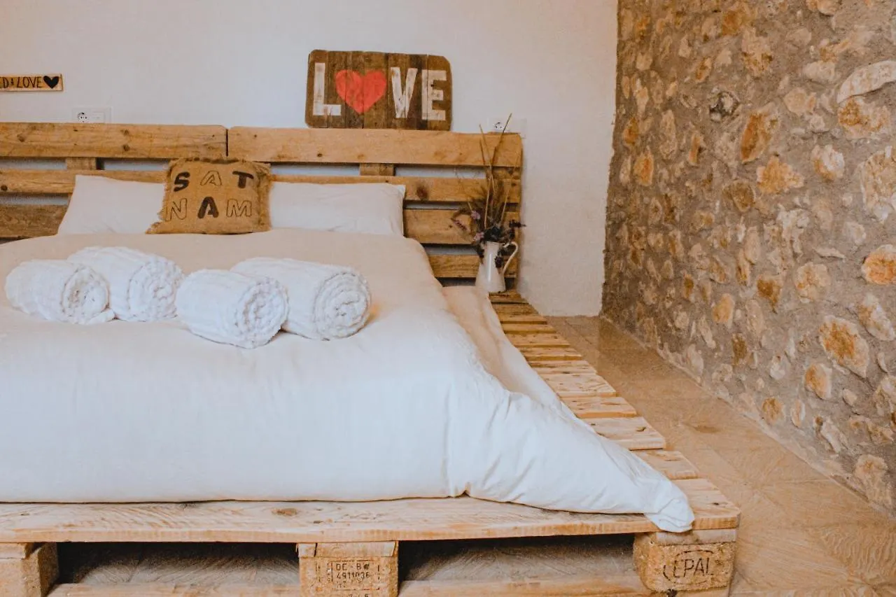 El Mas Benet Bed & Breakfast Ventallo Spain